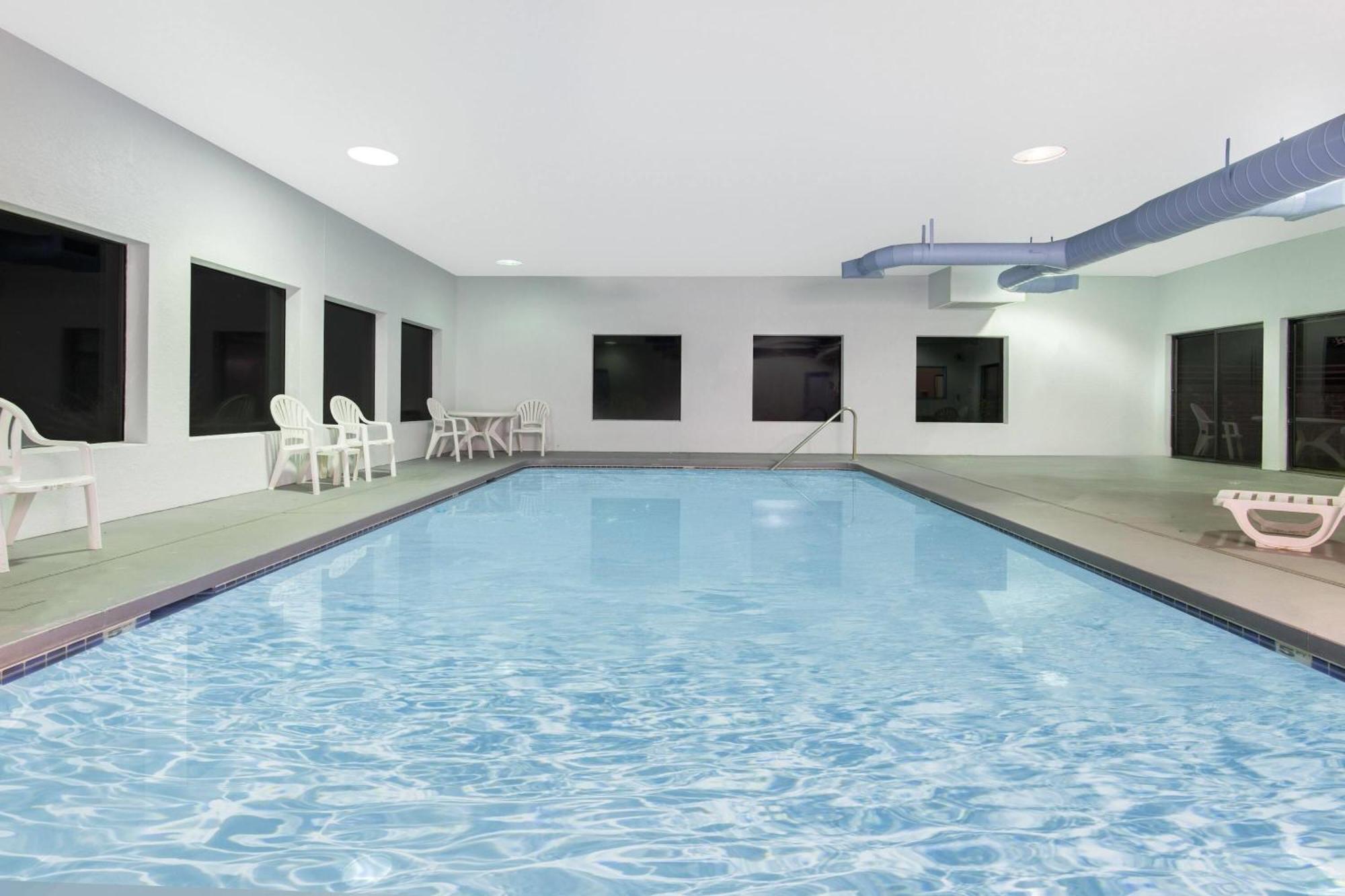 Super 8 By Wyndham Lacey Olympia Area Zewnętrze zdjęcie